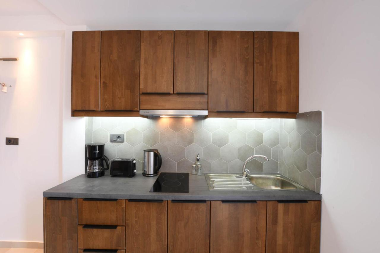 Orion Eco Suites Karteros Dış mekan fotoğraf
