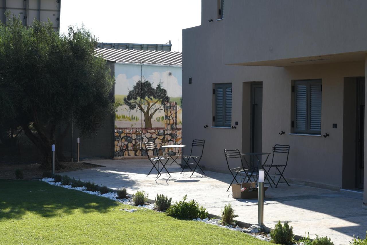 Orion Eco Suites Karteros Dış mekan fotoğraf